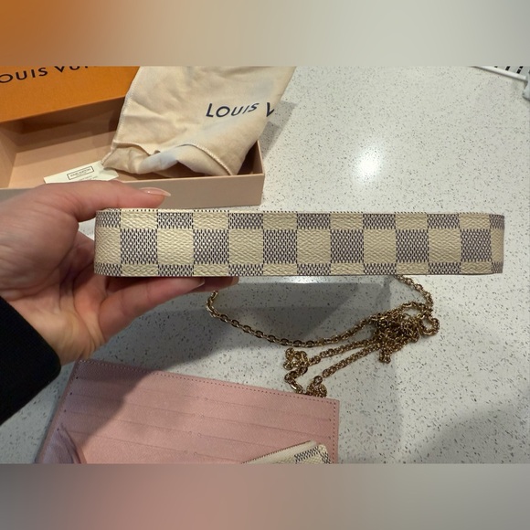 Louis Vuitton Félicie Pochette - Damier Azur Canvas - Picture 2 of 7